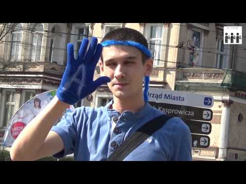 Miniatura powiązanego filmu · YouTube · Niebieski plac